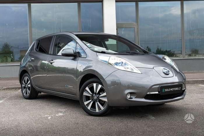 Nissan Leaf, hečbekas