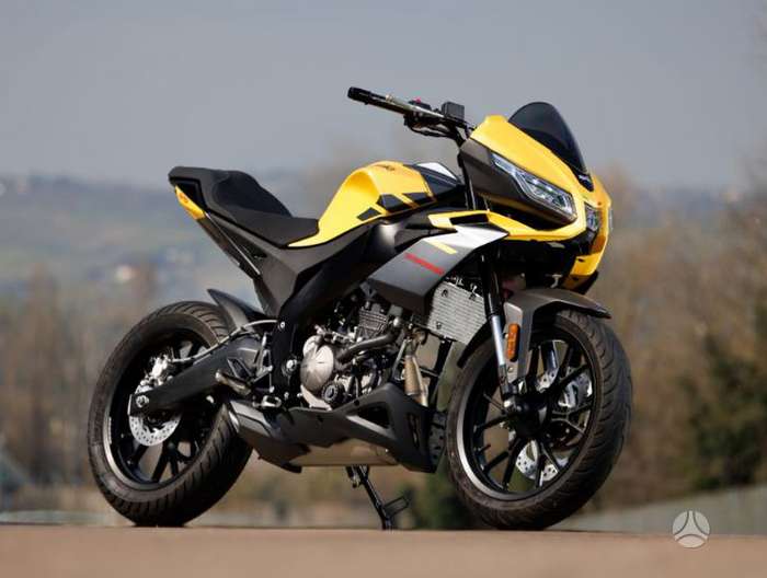 Aprilia Tuono 125cc, superbikes