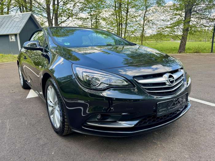 Opel Cascada, 1.6 l., convertible