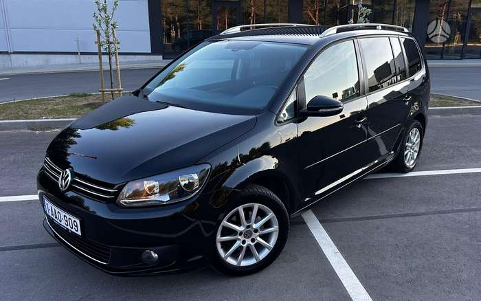 Volkswagen Touran, 1.6 l., Минивэн