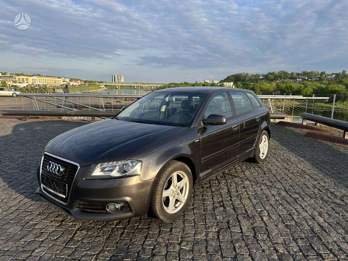 Audi A3, 1.2 l., hatchback