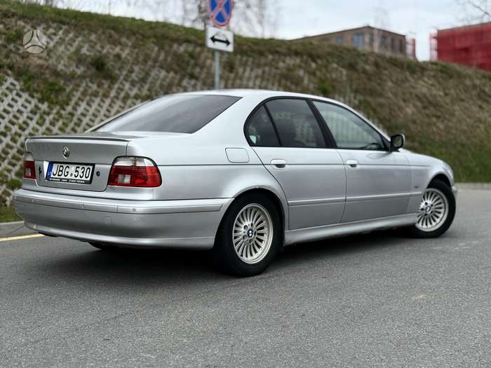 BMW 530, 3.0 l., Седан