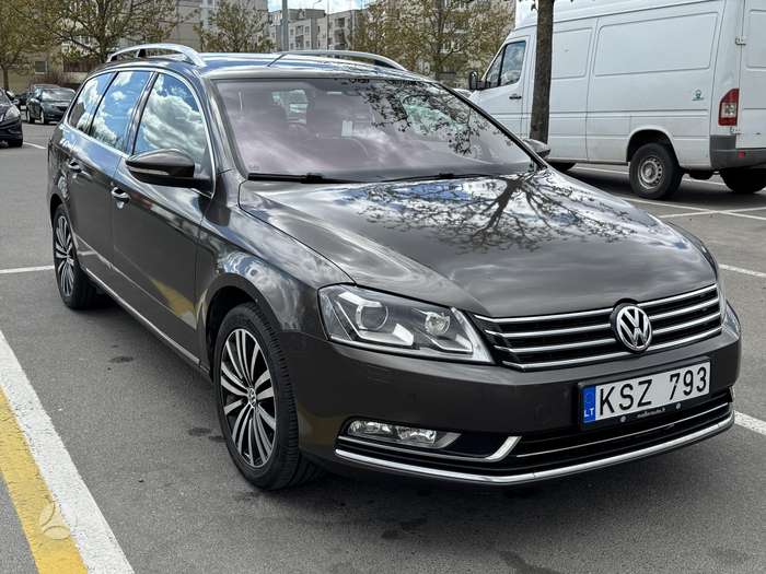Volkswagen Passat, 2.0 l., Универсал