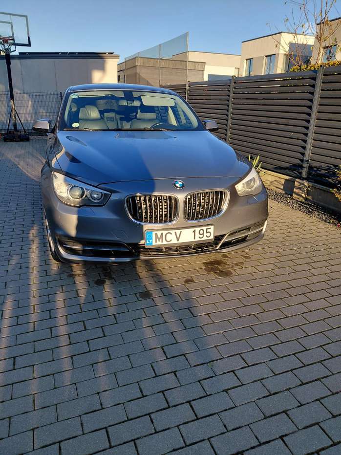 BMW 520 Gran turismo, 2.0 l., hatchback