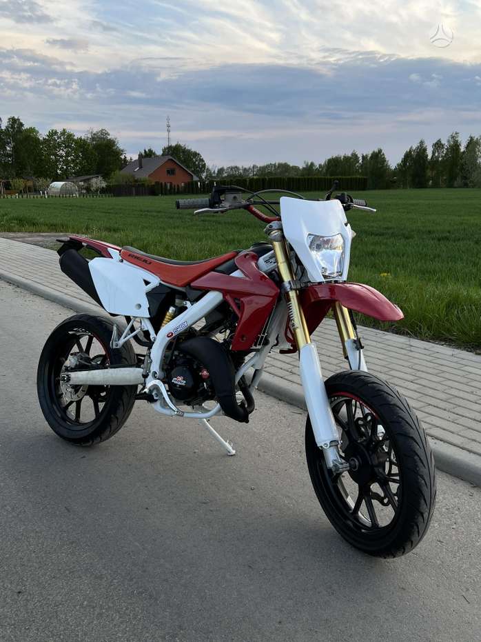 Rieju MRT 49cc, мотороллеры / мопеды
