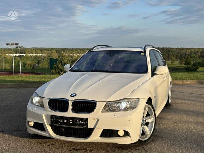 BMW 320, 2.0 l., universalas