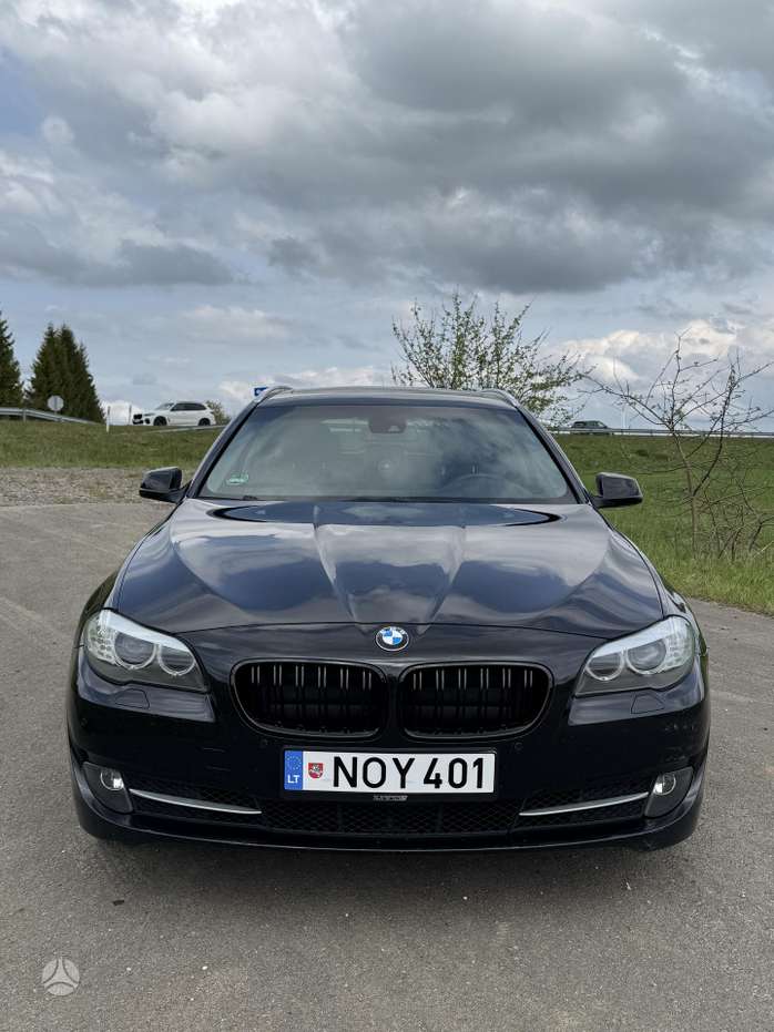BMW 520, Универсал