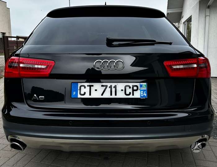 Audi A6 allroad, 3.0 l., Универсал