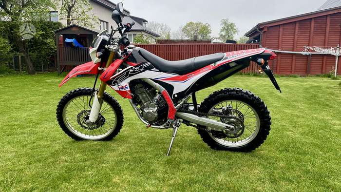 Honda CRF 250cc, enduro / adventure