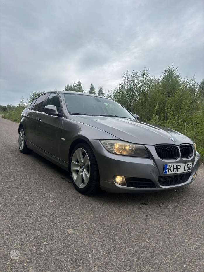 BMW 320, 2.0 l., Седан