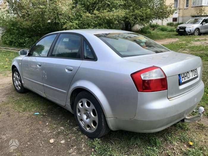 Audi A4, 1.9 l., Седан