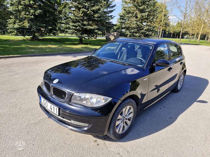 BMW 118, 2.0 l., hatchback