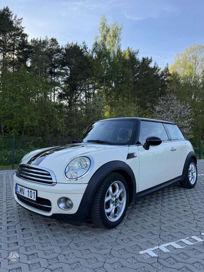 Mini Cooper, hatchback