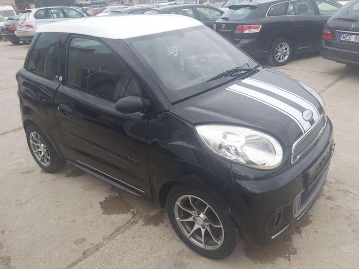 Microcar M8, 0.5 l., hatchback