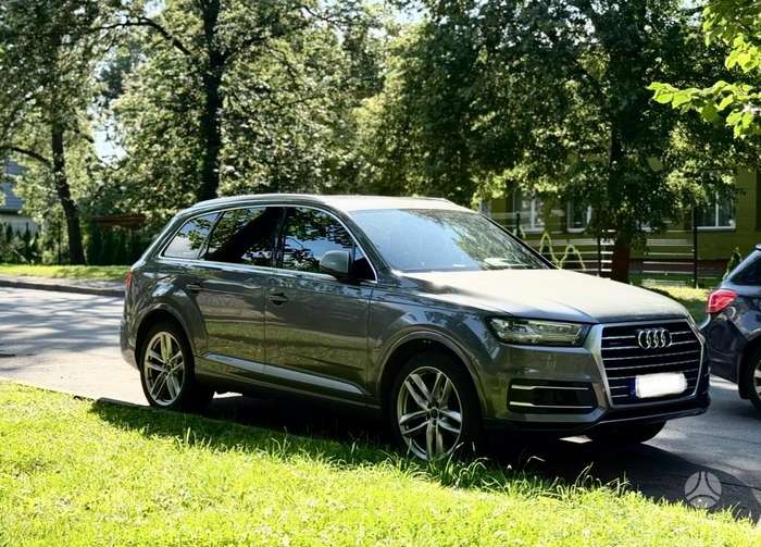 Audi Q7, 3.0 l., off-road / crossover