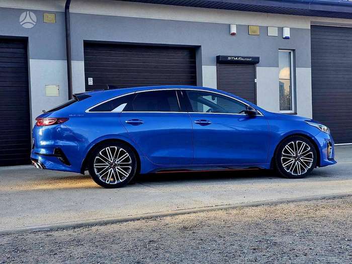 Kia ProCeed, 1.6 l., hatchback