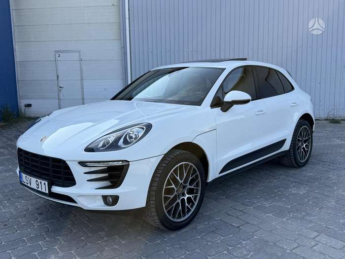 Porsche Macan, 2.0 l., off-road / crossover