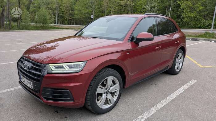 Audi Q5, 2.0 l., Внедорожник / Кроссовер