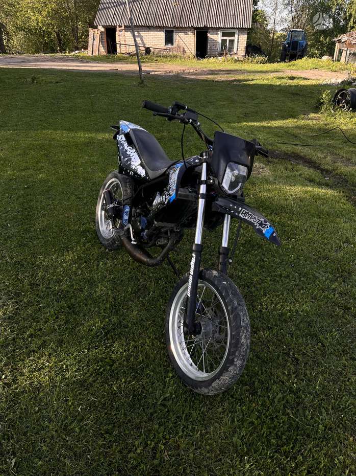Derbi Senda 50cc, supermoto