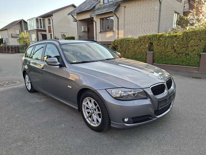 BMW 320, 2.0 l., wagon