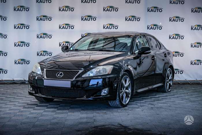 Lexus IS 220, 2.2 l., Седан