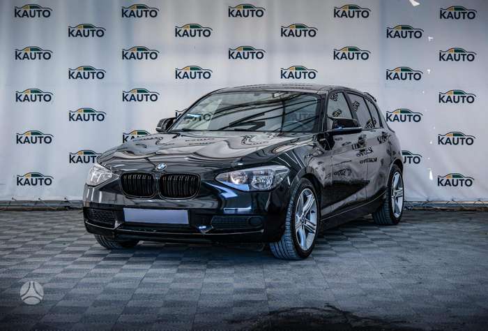 BMW 116, 1.6 l., hatchback