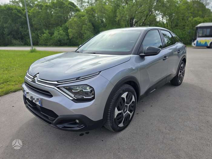 Citroen C4, 1.5 l., Хэтчбек