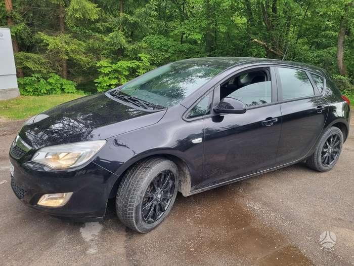Opel Astra, 2.0 l., hatchback