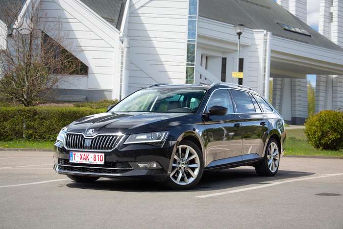 Skoda Superb, 2.0 l., Универсал