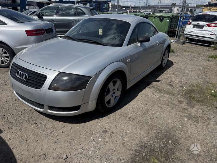 Audi TT, 1.8 l., Седан