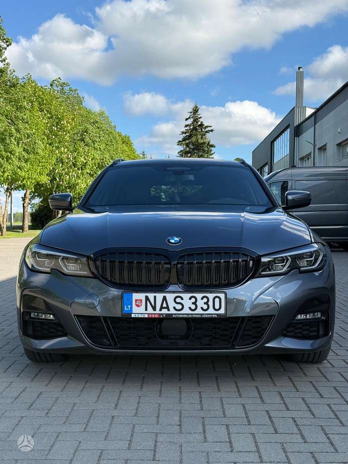 BMW 320, 2.0 l., wagon