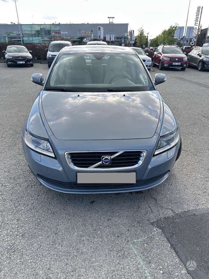 Volvo S40, 2.4 l., Седан