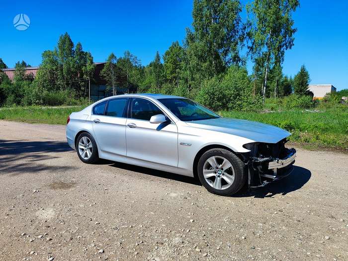 BMW 528, 3.0 l., Седан