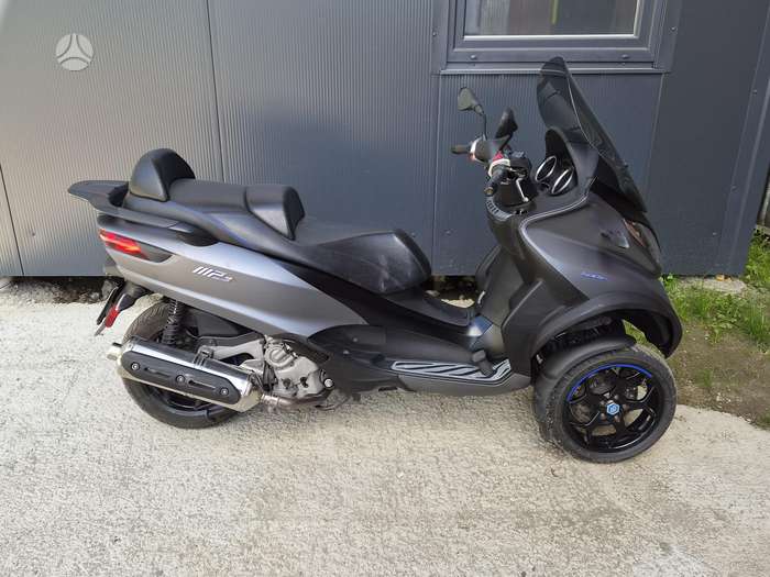 Piaggio MP3 500cc, scooters / mopeds