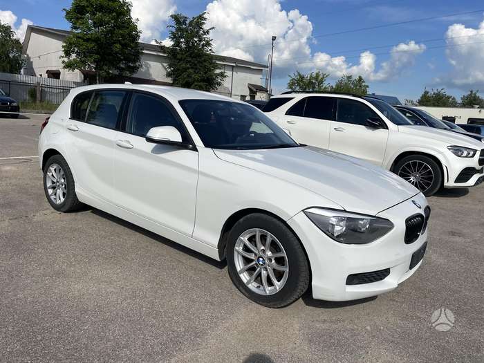 BMW 116, 1.6 l., Хэтчбек