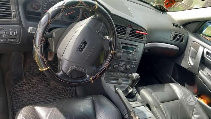 Volvo V70, 2.5 l., hatchback