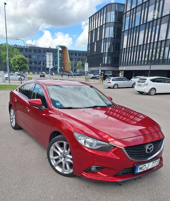 Mazda 6, 2.2 l., Седан