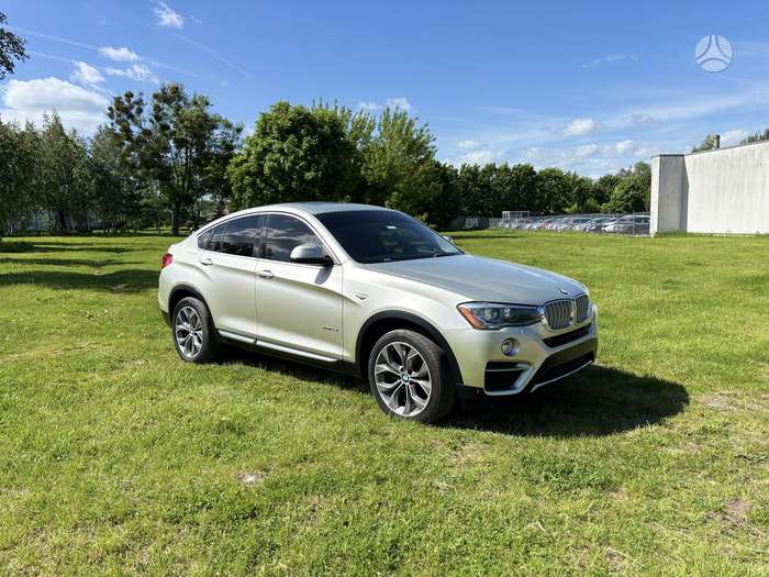 BMW X4, 2.0 l., off-road / crossover
