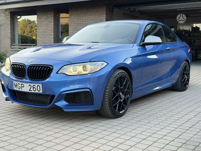 BMW M240, 3.0 l., coupe