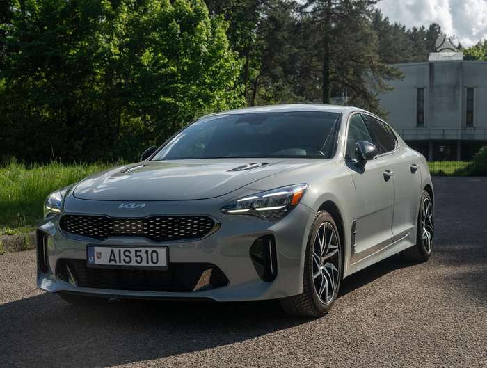 Kia Stinger, 2.5 l., Седан