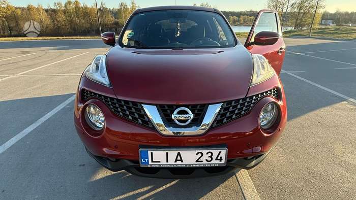 Nissan Juke, 1.6 l., hatchback