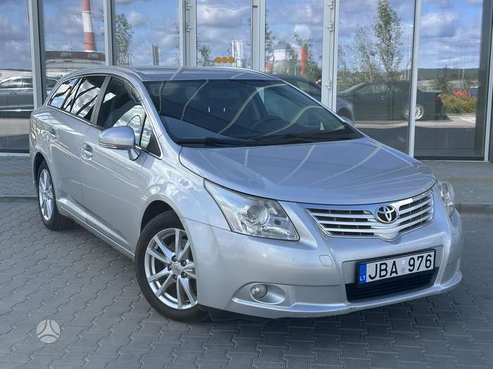 Toyota Avensis, 2.2 l., Универсал