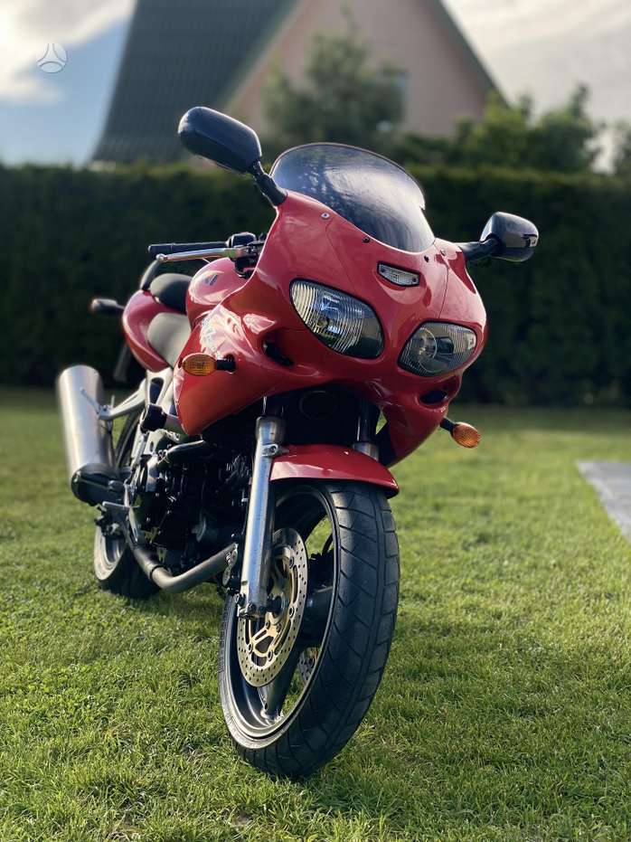 Suzuki SV 650cc, superbikes