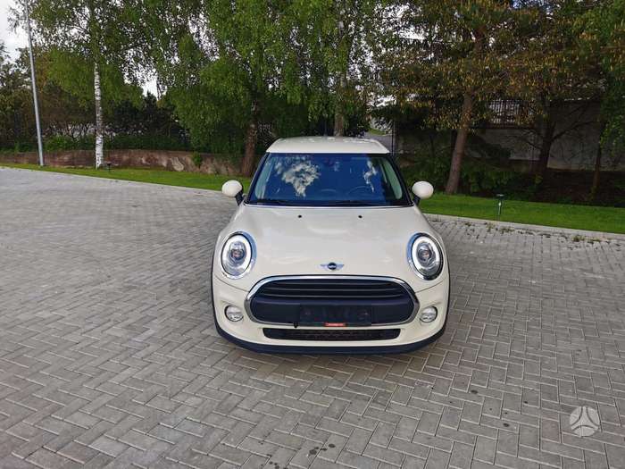 Mini One, 1.2 l., hatchback