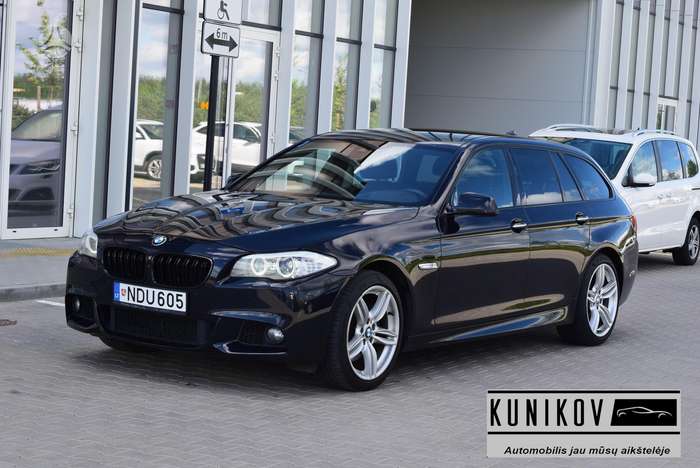 BMW 530, 3.0 l., wagon
