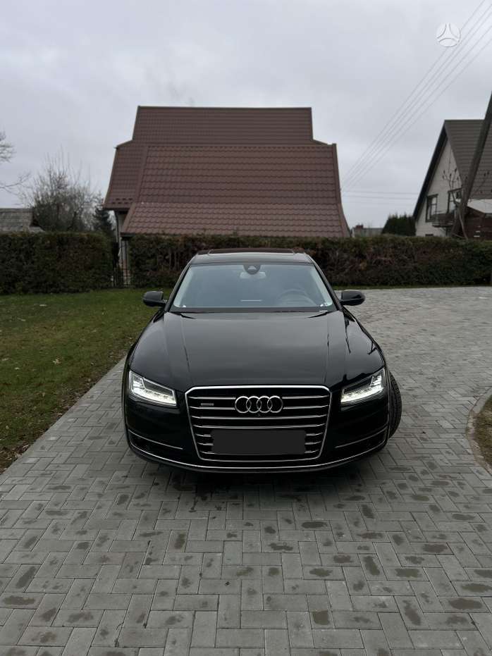 Audi A8 L, 3.0 l., Седан