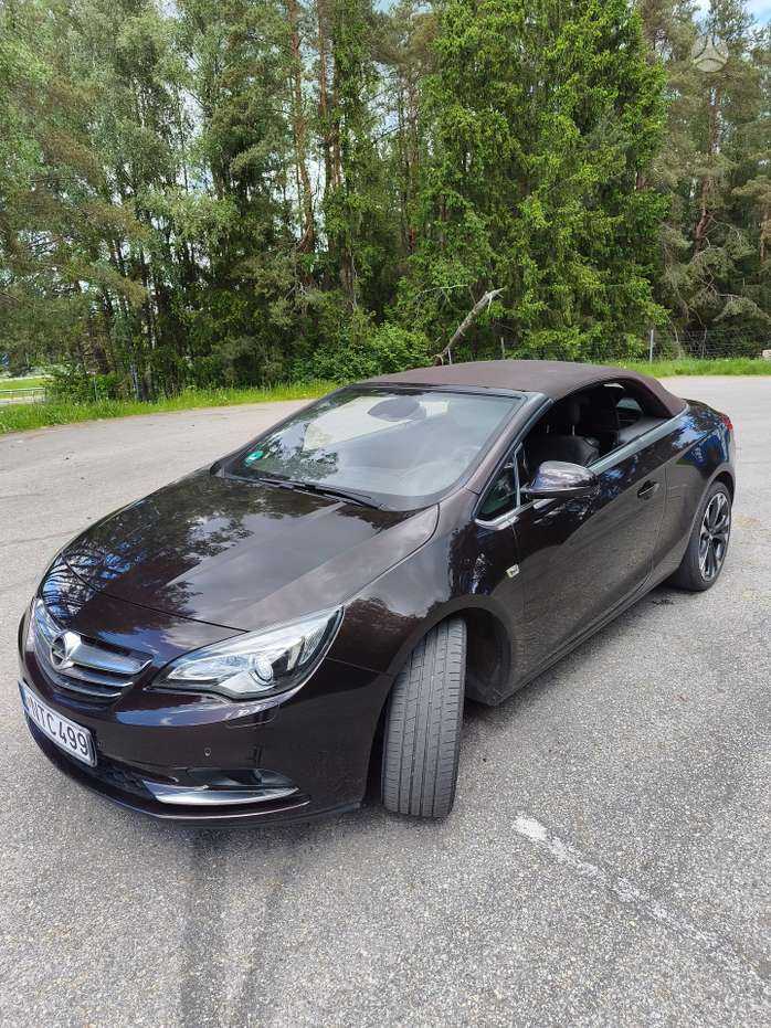 Opel Cascada, 2.0 l., convertible