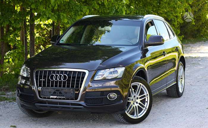 Audi Q5, 3.0 l., off-road / crossover