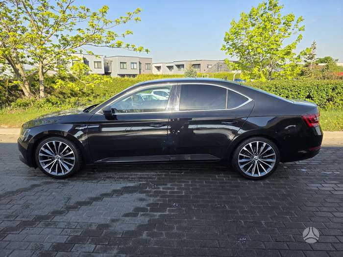 Skoda Superb, 2.0 l., Хэтчбек