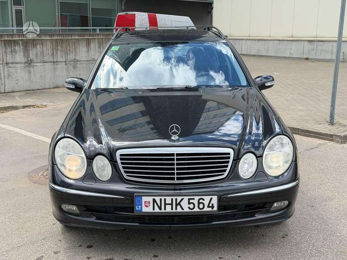 Mercedes-Benz E320, Универсал